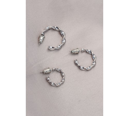 Burgu Model Gümüş Metal Küpe Seti