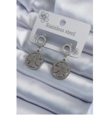 316L Çelik Gümüş Renk Zirkon Taşlı Yonca Model İşleme Detay Kadın Küpe