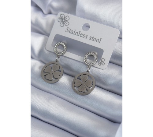 316L Çelik Gümüş Renk Zirkon Taşlı Yonca Model İşleme Detay Kadın Küpe