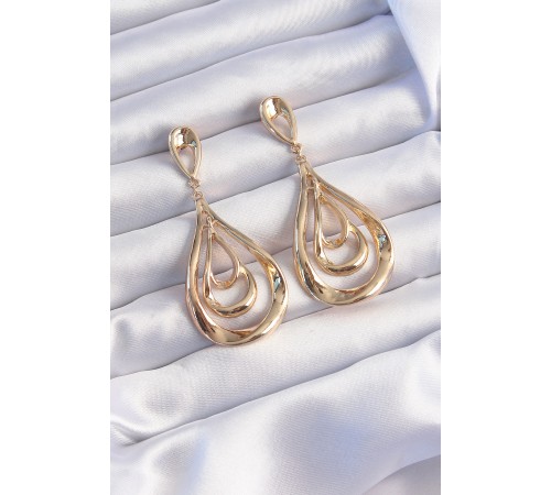 Pirinç Gold Renk Kıvrımlı Damla Görünüm Sallantılı Küpe