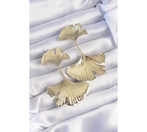 Pirinç Gold Renk Tırtıklı Yaprak Model Sallantılı Küpe