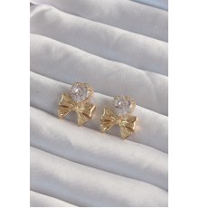Pirinç Gold Renk Zirkon Taşlı Kalp Model Fiyonk Küpe