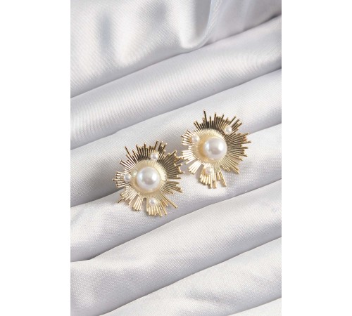 Pirinç Gold Renk Zirkon Taşlı Parlayan İnci Taneleri Küpe