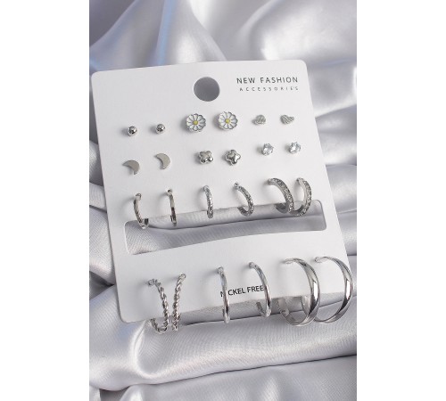 Pirinç Gümüş Renk Papatya Detaylı 12 Çift Kadın Küpe Seti