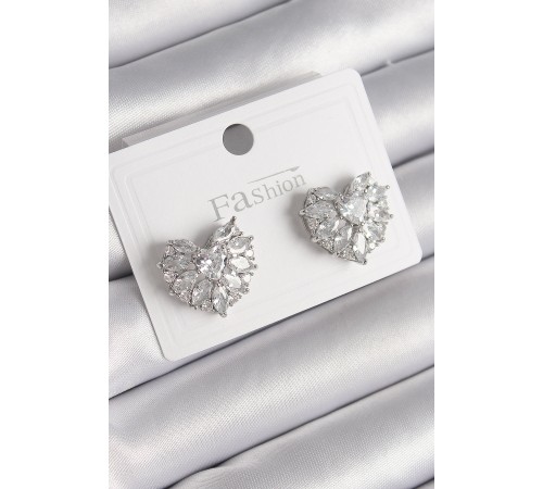 Pirinç Gümüş Renk Zirkon Taşlı Kalp Model Kadın Küpe