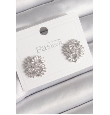 Pirinç Gümüş Renk Zirkon Taşlı Yonca Model Kadın Küpe