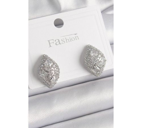 Pirinç Gümüş Renk Zirkon Taş İşlemeli Damla Model Kadın Küpe