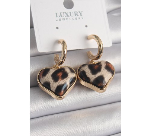 Pirinç Gold Renk 3D Kalp Leopar Model Kadın Küpe