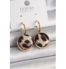 Pirinç Gold Renk Leopar Desenli Daire Model Kadın Küpe