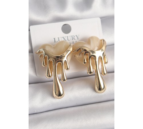 Pirinç Gold Renk Beyaz Sedefli Akan Kalp Model Kadın Küpe