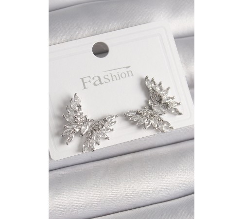 Pirinç Gümüş Renk Zirkon Taşlı Kelebek Model Kadın Küpe