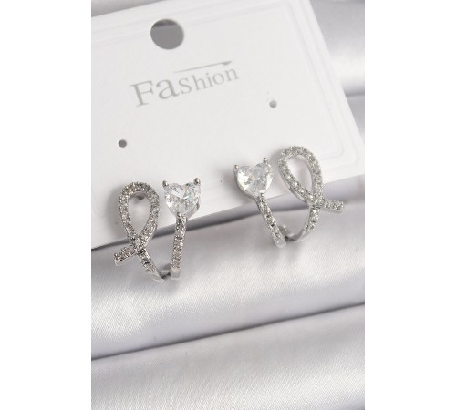 Pirinç Gümüş Renk Düğüm Model Zirkon Taşlı Kalp Detay Kadın Küpe