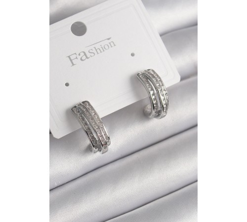 Pirinç Gümüş Renk Zirkon Taşlı Yarım Halka Model Kadın Küpe