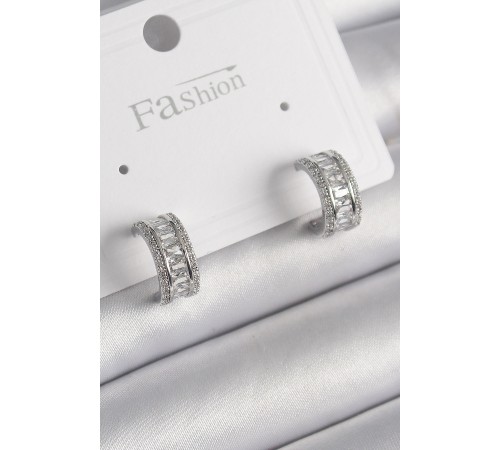 Pirinç Gümüş Renk Zirkon Taşlı Halka Model Kadın Küpe