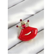Zirkon Taşlı Kraliçe Taç Detaylı 3D Kırmızı Dudak Figürlü Gold Renk Kadın Broş