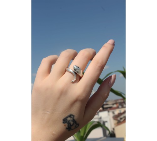 Metal Yılan Figürlü Ayarlamalı Antik Yüzük