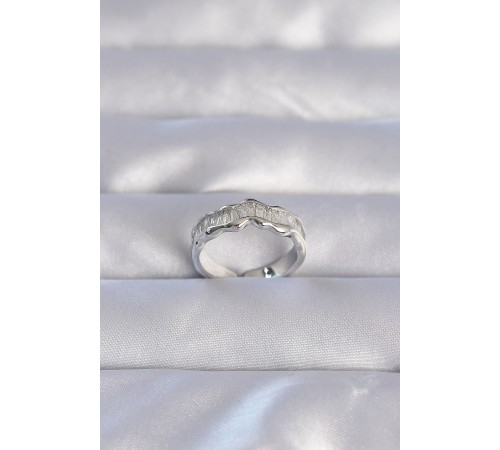 Pirinç Gümüş Renk Zirkon Taşlı Dalgalı Su Yolu Model Ayarlanabilir Yüzük