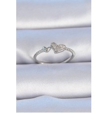 Pirinç Gümüş Renk Zirkon Taşlı Kalp Model Kadın Yüzük