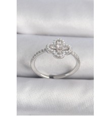 Pirinç Gümüş Renk Zirkon Taşlı Yonca Model İnci Detay Kadın Yüzük