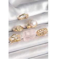 Pirinç Gold Renk Beyaz İncili Zincir Yüzük Figür İşleme Detay 6'Lı Kadın Yüzük Seti