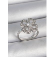 Pirinç Gümüş Renk Zirkon Taşlı Yonca Model Ayarlanabilir Kadın Yüzük