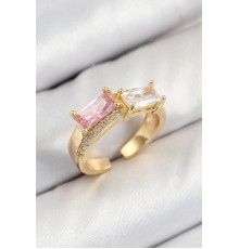 Pirinç Zirkon Taşlı Dikdörtgen Model Gold Renk Kadın Yüzük