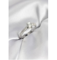 Zirkon Taşlı Sedefli Gümüş Renk Kadın Yüzük