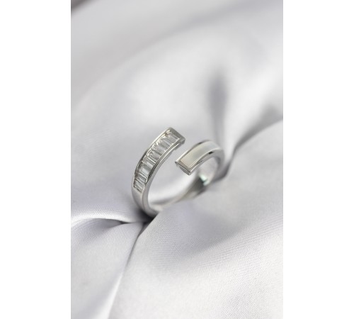 Gümüş Renk Sedefli Baget Zirkon Taşlı Kadın Yüzük