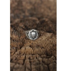 Ayarlanabilir Kuru Kafa Tasarımlı Erkek Yüzük