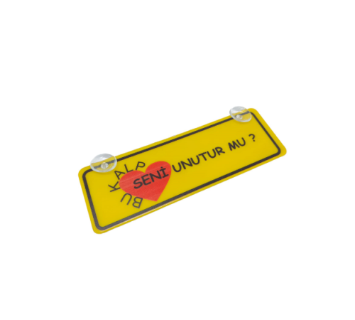 Bu Kalp Seni Unutur Mu? Yazılı Sarı Dekor Plaka Vantuzlu Cam Süsü 22x7.5cm BKSU2