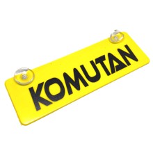 Komutan Yazılı Sarı Dekor Plaka Vantuzlu Cam Süsü 22x7.5cm KMT2
