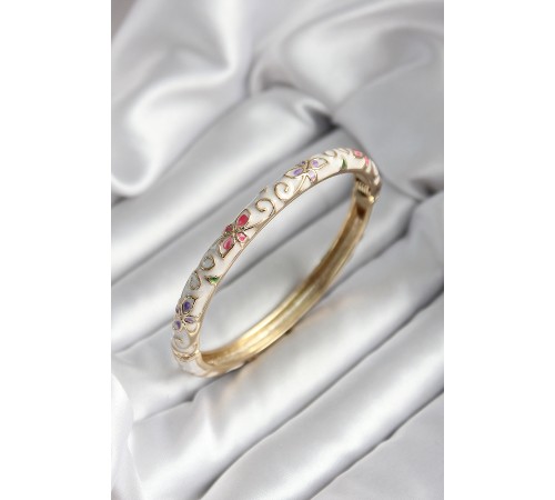 Mineli Pirinç Beyaz Çiçek Desenli Gold Renk Kadın Kelepçe (çap 60 mm) - TJ-BB7003 Mineli Pirinç Beyaz Çiçek Desenli Gold Renk Kadın Kelepçe (çap 60 mm) - TJ-BB7003