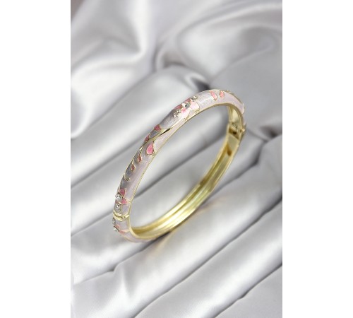 Mineli Pirinç Pembe Çiçek Desenli Gold Renk Kadın Kelepçe - TJ-BB7022 Mineli Pirinç Pembe Çiçek Desenli Gold Renk Kadın Kelepçe - TJ-BB7022