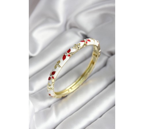 Mineli Pirinç Beyaz Çiçek Desenli Gold Renk Kadın Kelepçe - TJ-BB7023 Mineli Pirinç Beyaz Çiçek Desenli Gold Renk Kadın Kelepçe - TJ-BB7023