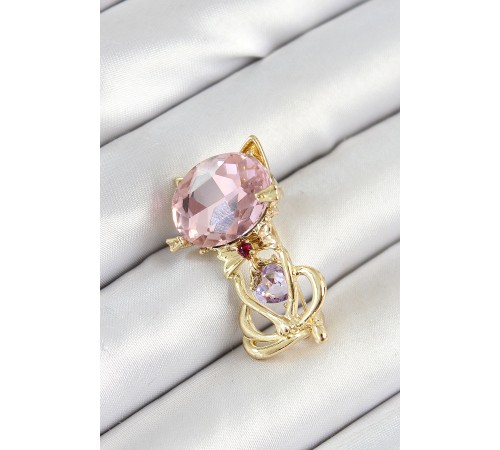 Pembe Zirkon Taşlı Kap Detaylı Kedi Figürlü Gold Renk Kadın Broş - TJ-BR447 Pembe Zirkon Taşlı Kap Detaylı Kedi Figürlü Gold Renk Kadın Broş - TJ-BR447