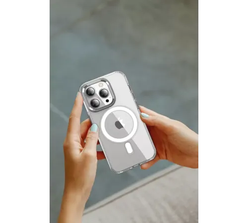 iPhone 15 Pro Kılıf Crystal Magsafe Kapak - Şeffaf