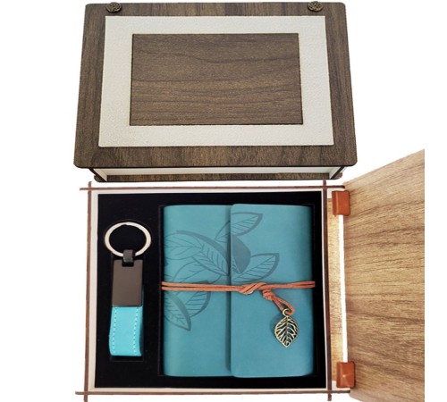 Özel Ahşap Kutulu Mavi Deri Defter ve Anahtarlık Set