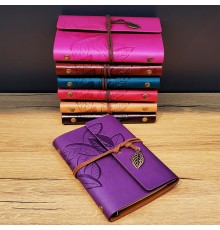 Yaprak Desenli Deri Defter