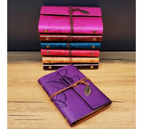 Yaprak Desenli Deri Defter