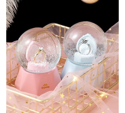 Tektaş Yüzük Temalı Işıklı Küçük Boy Kar Küresi