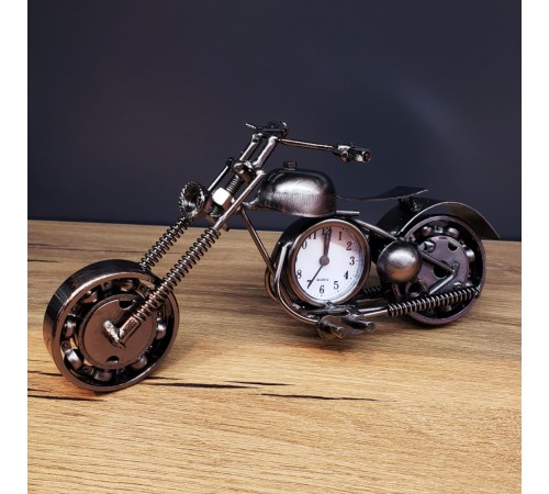 Masaüstü Dekoratif Metal Motor Saat