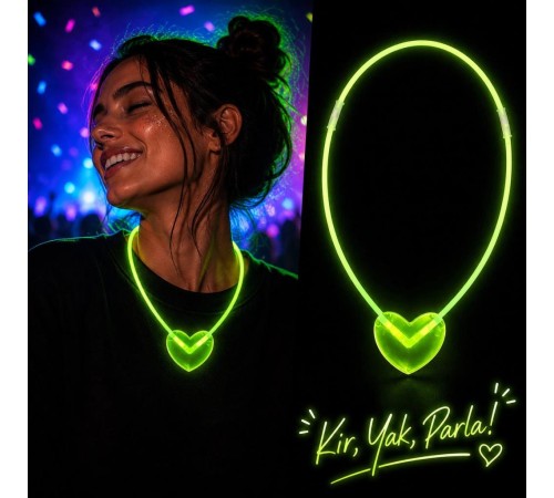 Neon Işıklı Fosforlu Kalp Parti Kolyesi Yeşil Renk
