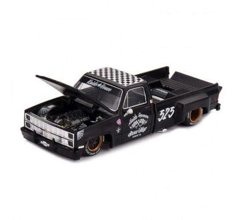 Model Araç x KaidoHouse 1/64 Chevrolet Silverado Dually Hot Rod V1