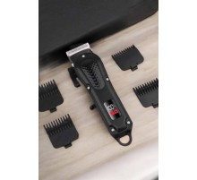 Suya Dayanıklı Tıraş Makinesi Keskin Bıçaklı Dijital Göstergeli Şarjlı