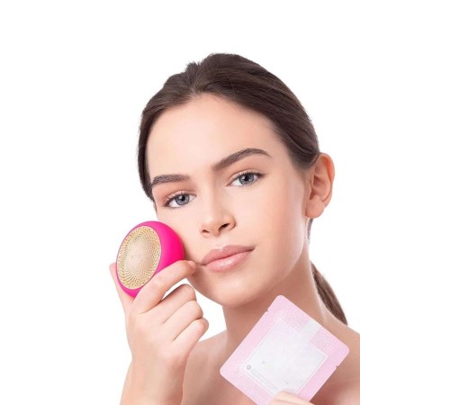 Maske ve Terapi Cihazı LED Terapi Akıllı Maske Hassas Ciltlere Özel