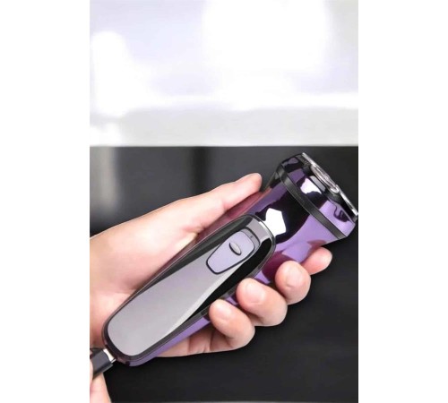 Erkeklere Özel Profesyonel Tıraş Makinesi