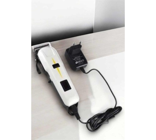 Yeni Nesil Tıraş Makinesi Uzun Şarjlı Paslanmaz Çelik Bıçaklı