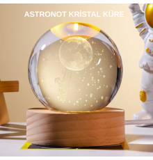 Ahşap Tabanlı 3D Astronot Küre Lamba Çocuk Odası ve Masa Üstü Dekor