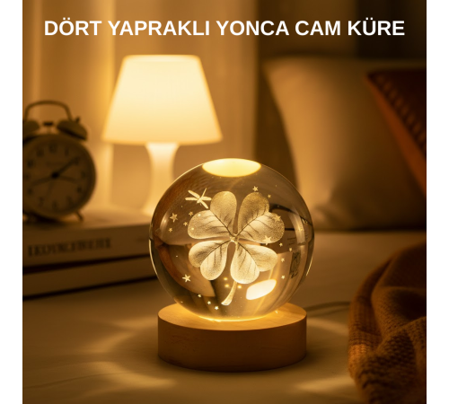 USB Bağlantılı Yonca Bitkili Cam Küre Ahşap Altlıklı Dekoratif Lamba