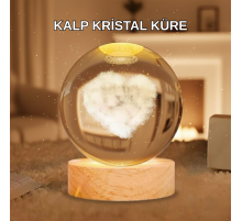 Ahşap Standlı Kalp Motifli Işıklı Cam Küre Hediye Seçeneği